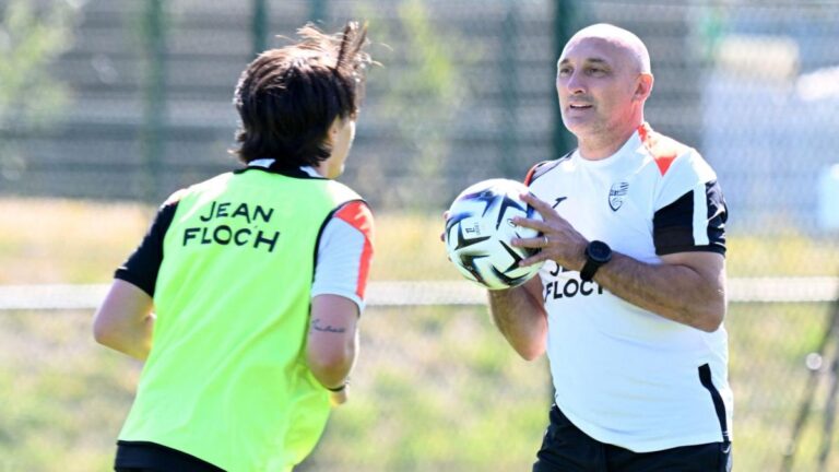 Bayer lends Abdoulaye Faye in Lorient