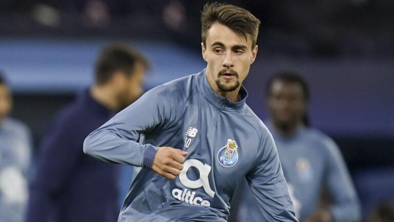 Fabio Vieira returns to Arsenal after his loan to FC Porto