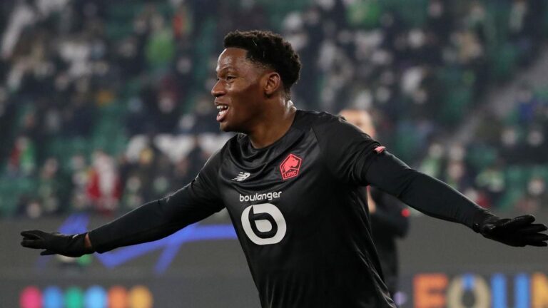 Juventus: Jonathan David will pass his medical examination today!