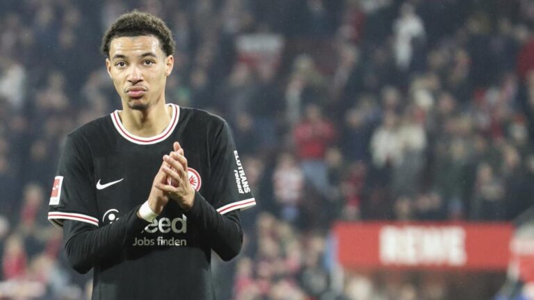Liverpool takes an agreement with Hugo Ekitike