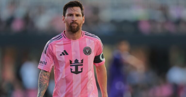 Messi's incredible goal on video!
