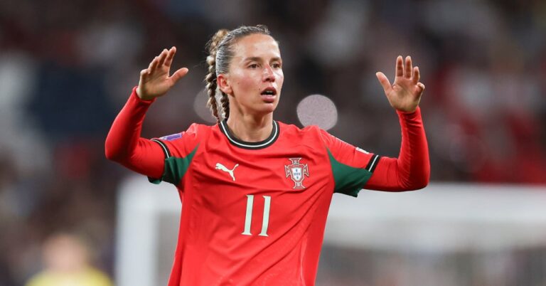 Portugal-Italia, what time and on which channel to see the match?