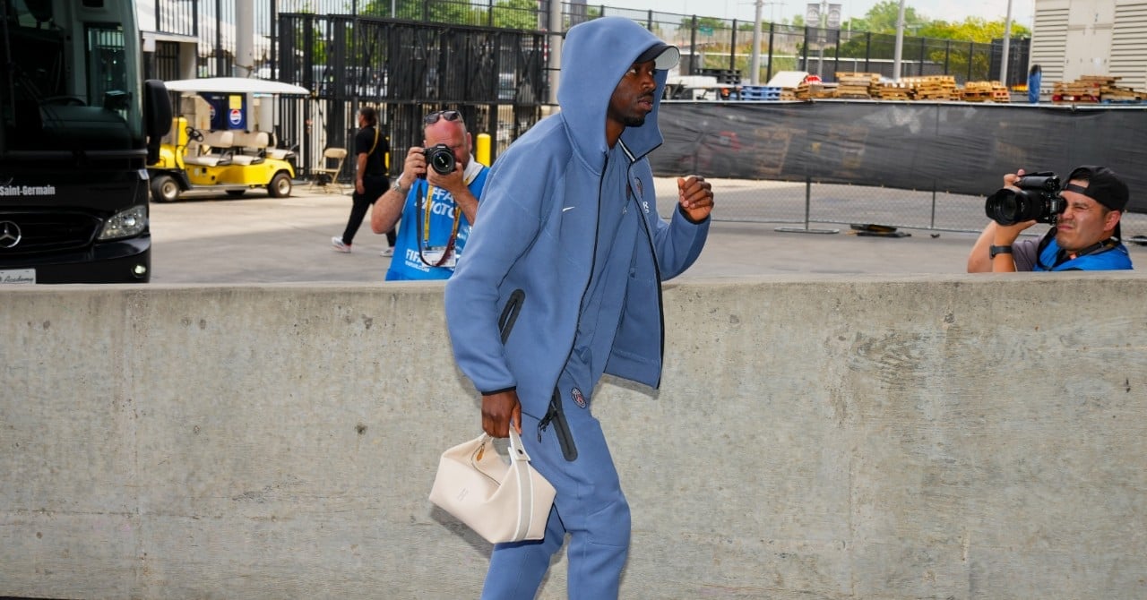 The style of Dembélé, Djibril Cissé does not validate