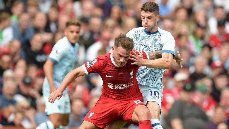 The threats of Alexis Mac Allister in Dembélé during Liverpool-Psg