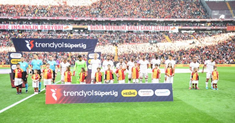Two PSG players hunted up by a Turkish club
