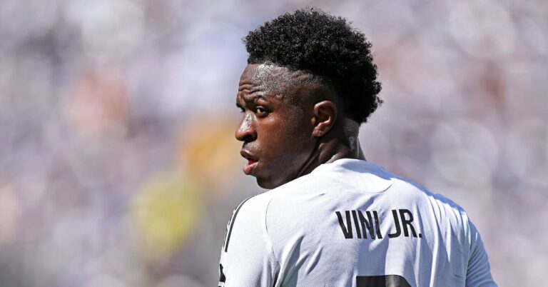 Vinicius, it is wrong with Real Madrid!