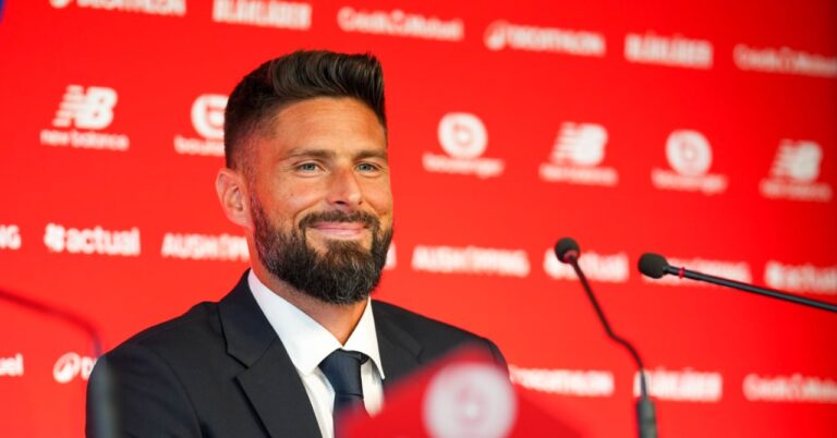 We know why Giroud left Los Angeles!