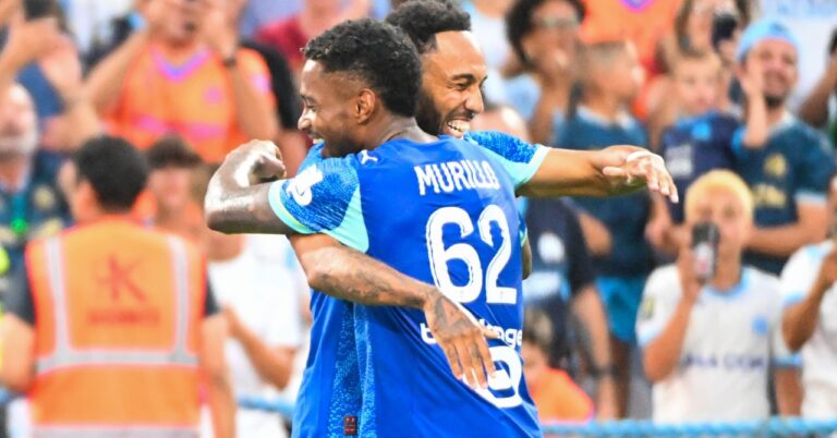 A double from Aubameyang and OM beats Aston Villa with the way