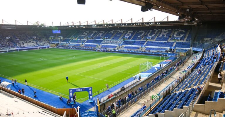 Strasbourg-Bröndby will not be broadcast on TV! To watch the match, you will have to go on ...