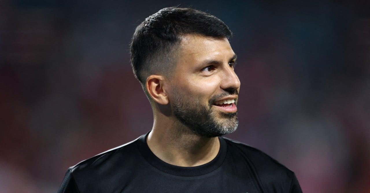 Agüero caught