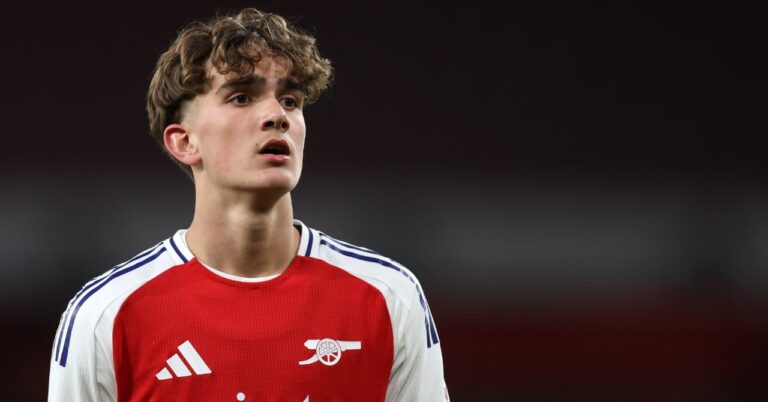 Arsenal holds the new Lionel Messi!