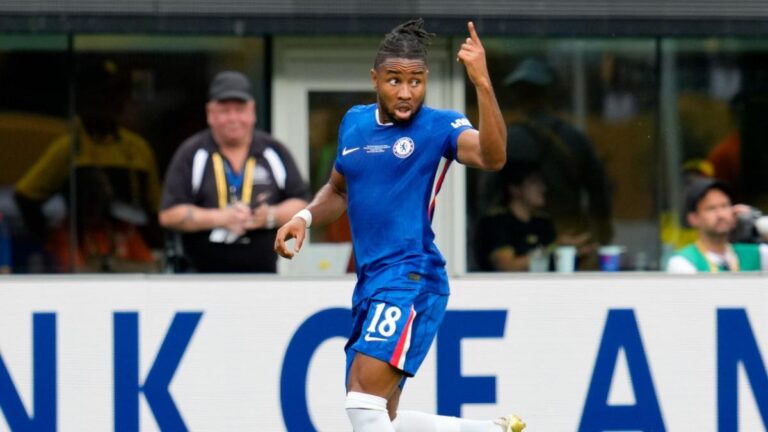 Chelsea: it moves around Christopher Nkunku