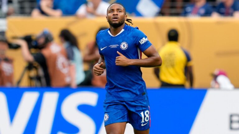 Chelsea wants to try an improbable exchange!
