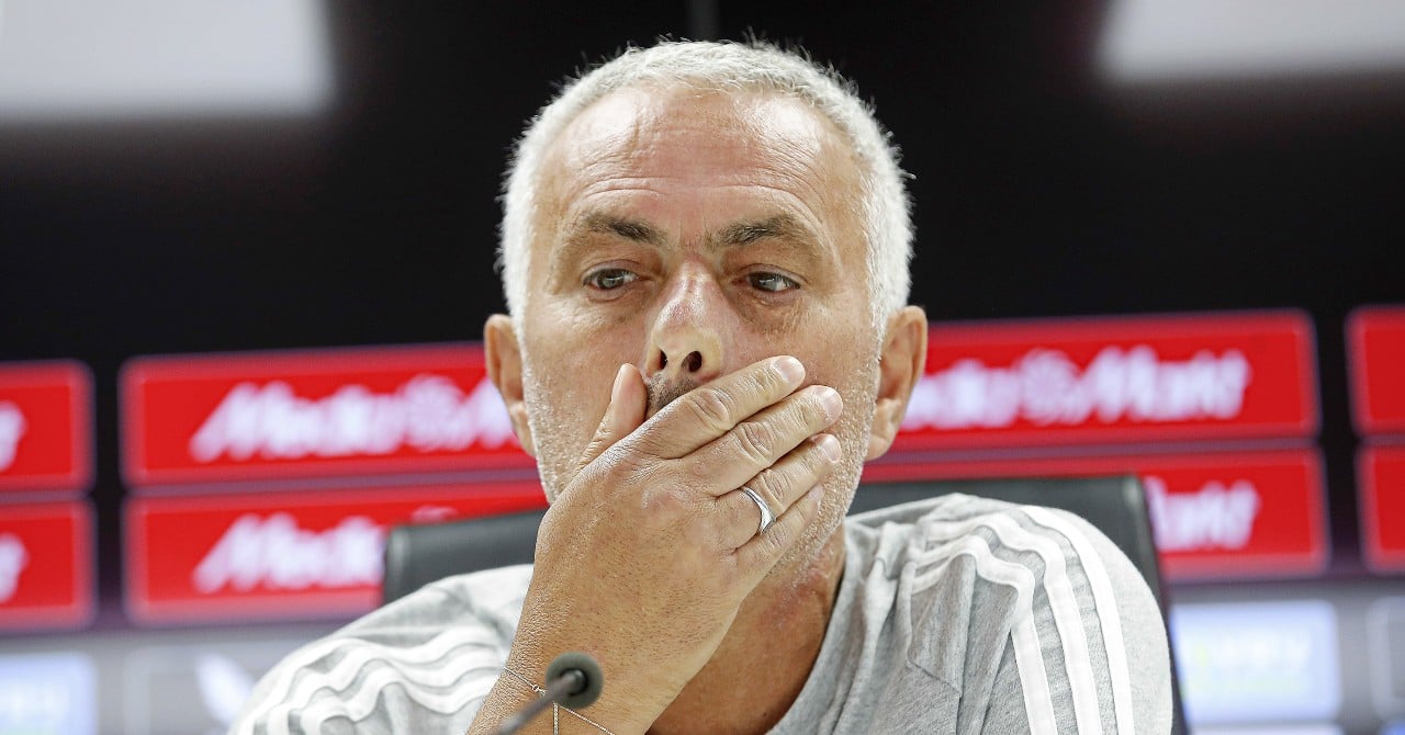 Disappearance of Jorge Costa, Mourinho collapsed