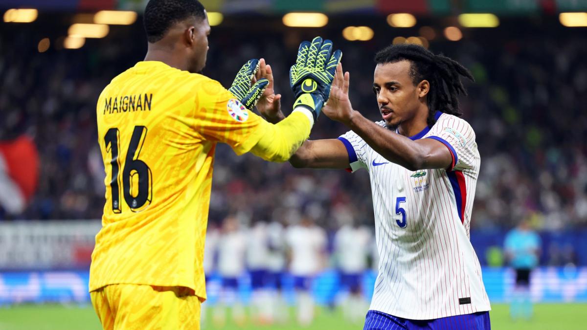 Golden ball: Koundé chose between Lamine Yamal and Dembélé