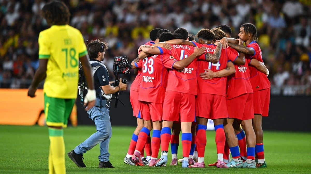 How PSG manages its enormous delay in physical level