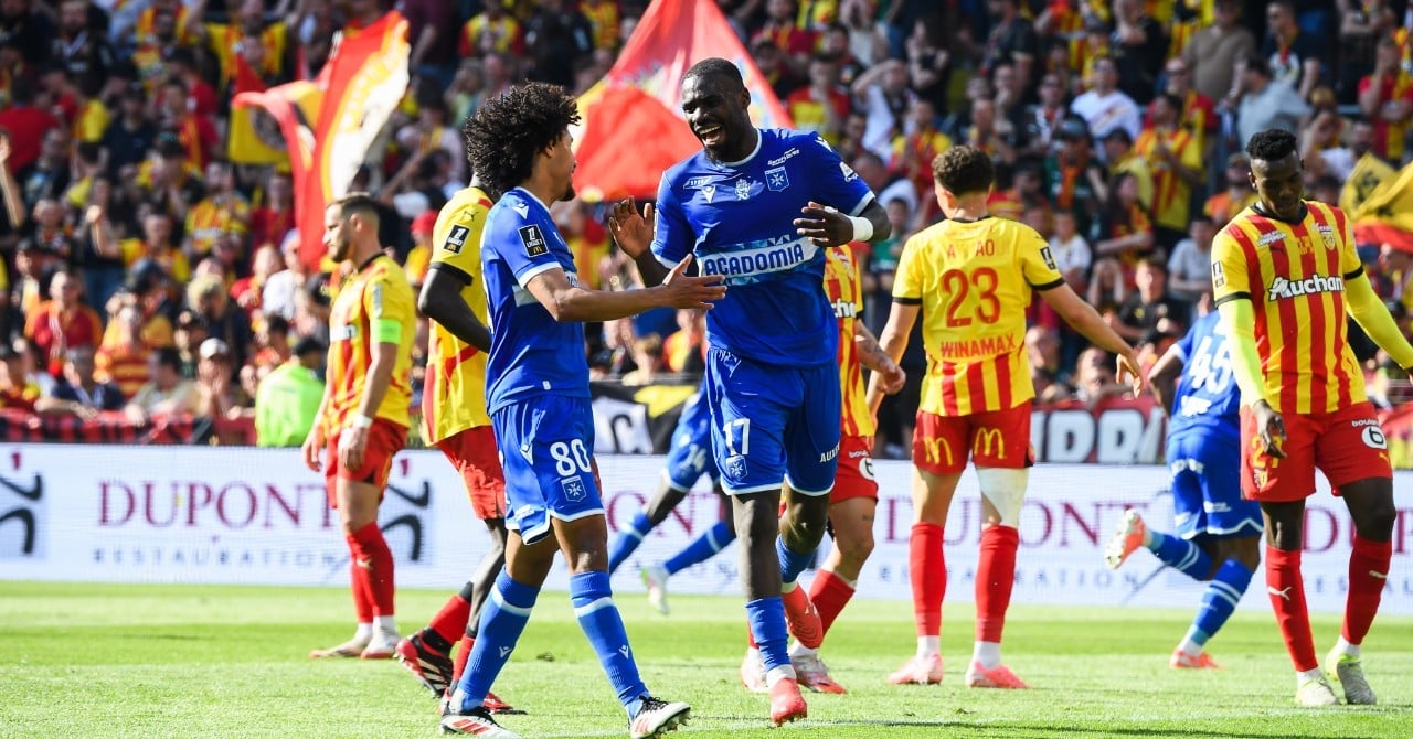 It heats up between Lens and Auxerre