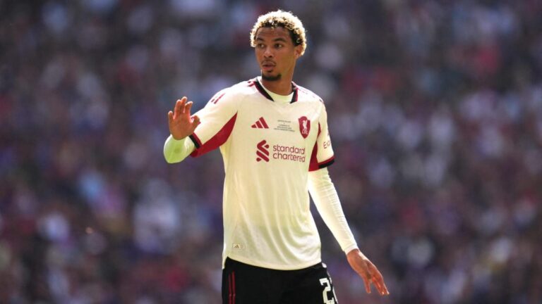 Liverpool: The first goal in the Premier League of Hugo Ekitike