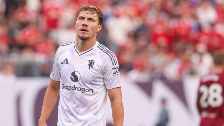 Manchester United fixes the price of Rasmus Hojlund
