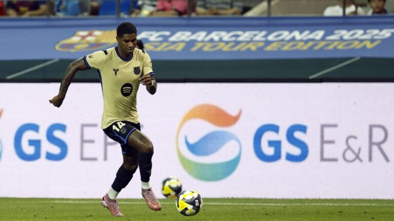 Marcus Rashford reveals his XXL ambitions at FC Barcelona!
