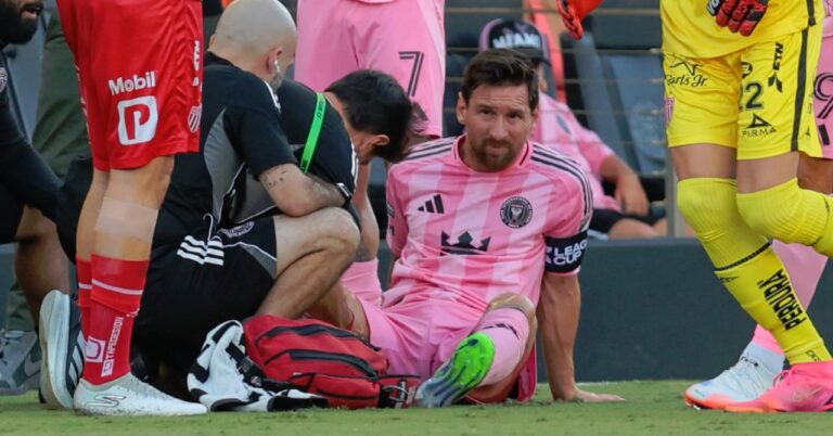 Messi, confirmed injury!