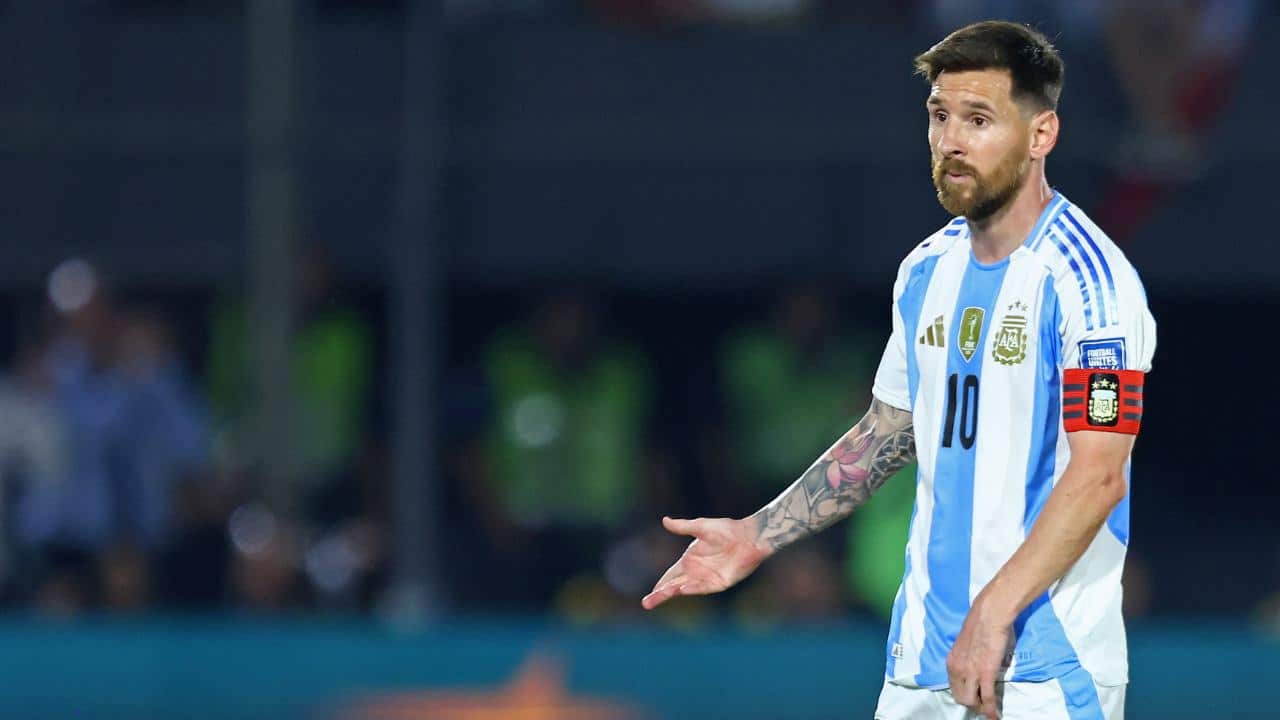 Messi taken in a scandal!