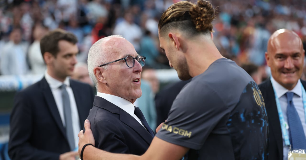 Rabiot affair: McCourt Tape of fist on the table