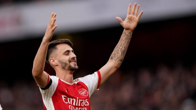Stuttgart wants to save an arsenal player little used
