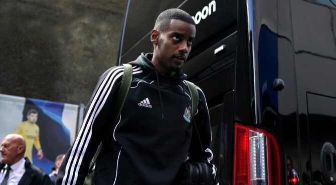Thunderbolt in Newcastle, Alexander Isak slams the door!
