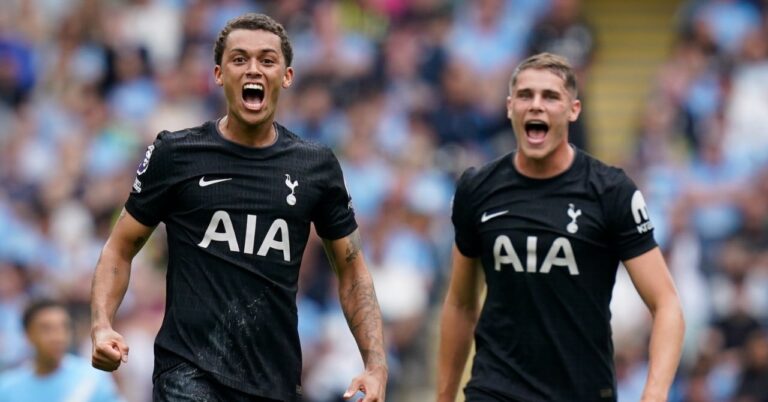 Tottenham drops Man City to Etihad!