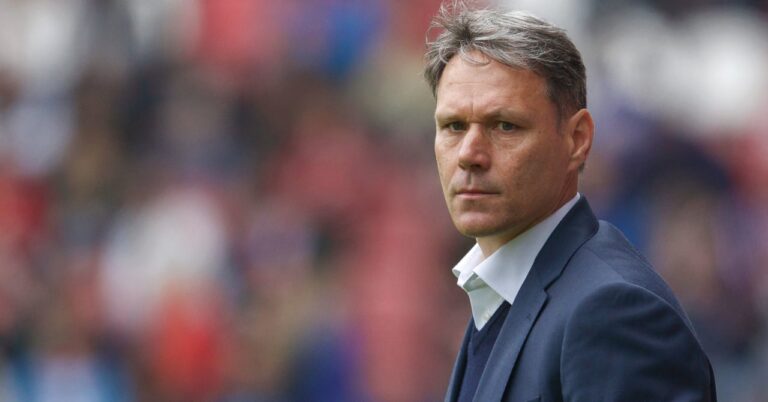 "They don't understand anything about football": van Basten destroys pro-ronaldo