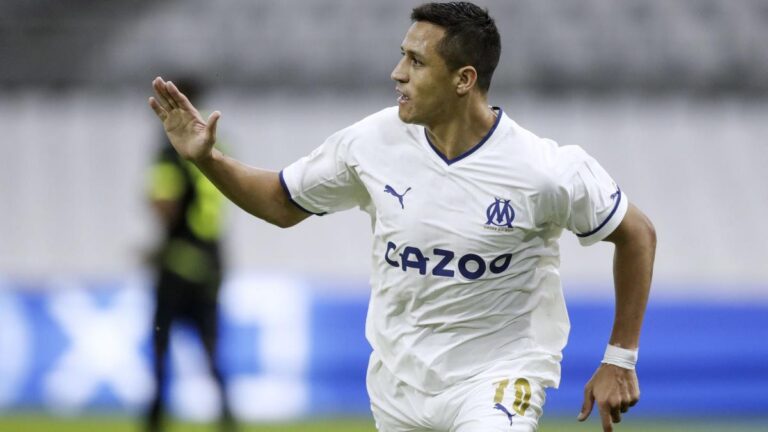 Alexis Sanchez back in Liga
