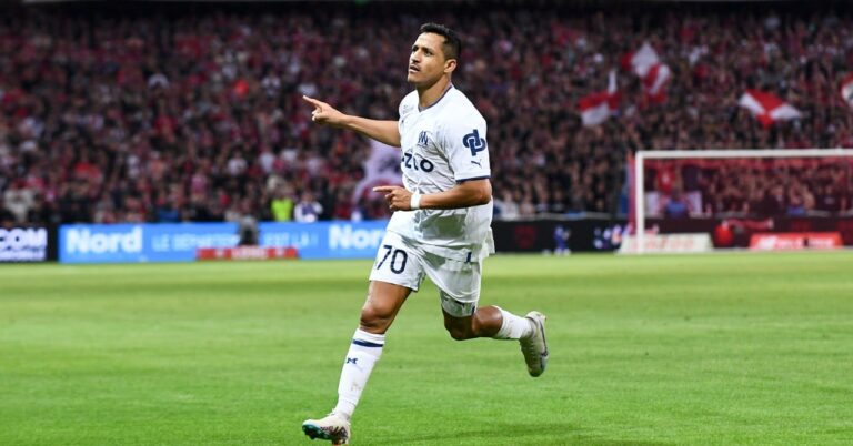 Alexis Sanchez, the surprise signature