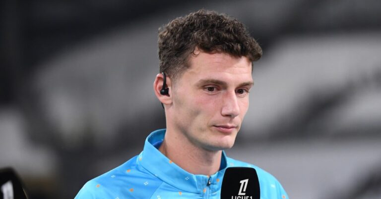 Benjamin Pavard confirms for his wife