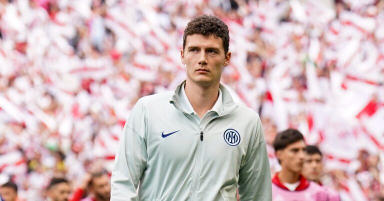 Benjamin Pavard, the thunderbolt!