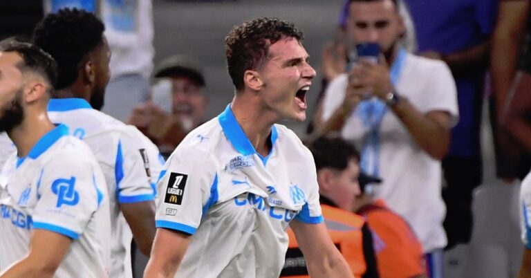 Benjamin Pavard, the thunderclap (video)