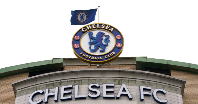 Chelsea, the heavy accusations