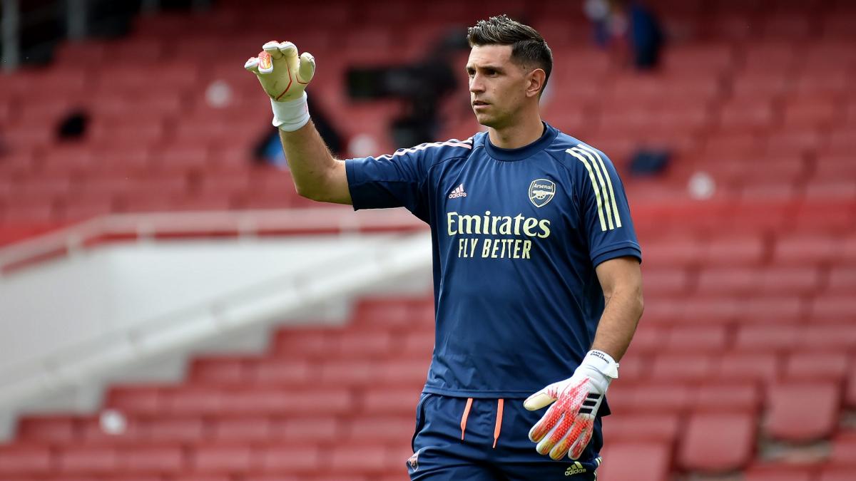 Emiliano Martinez refuses to join Galatasaray