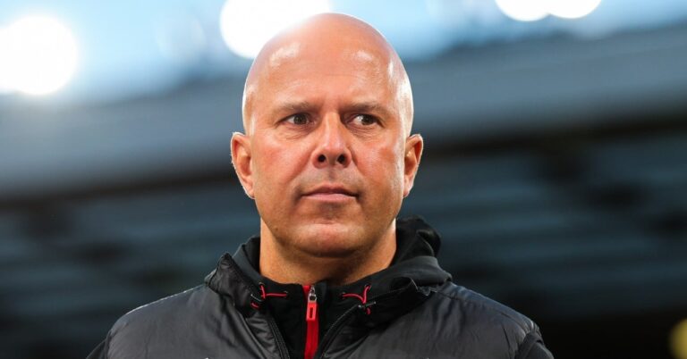 "He must adapt," Slot judges the beginnings of one of his recruits!