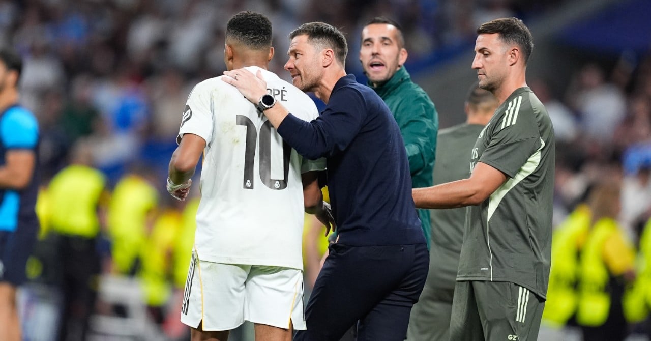 "He understands football very well", Xabi Alonso Ennsens Mbappé!