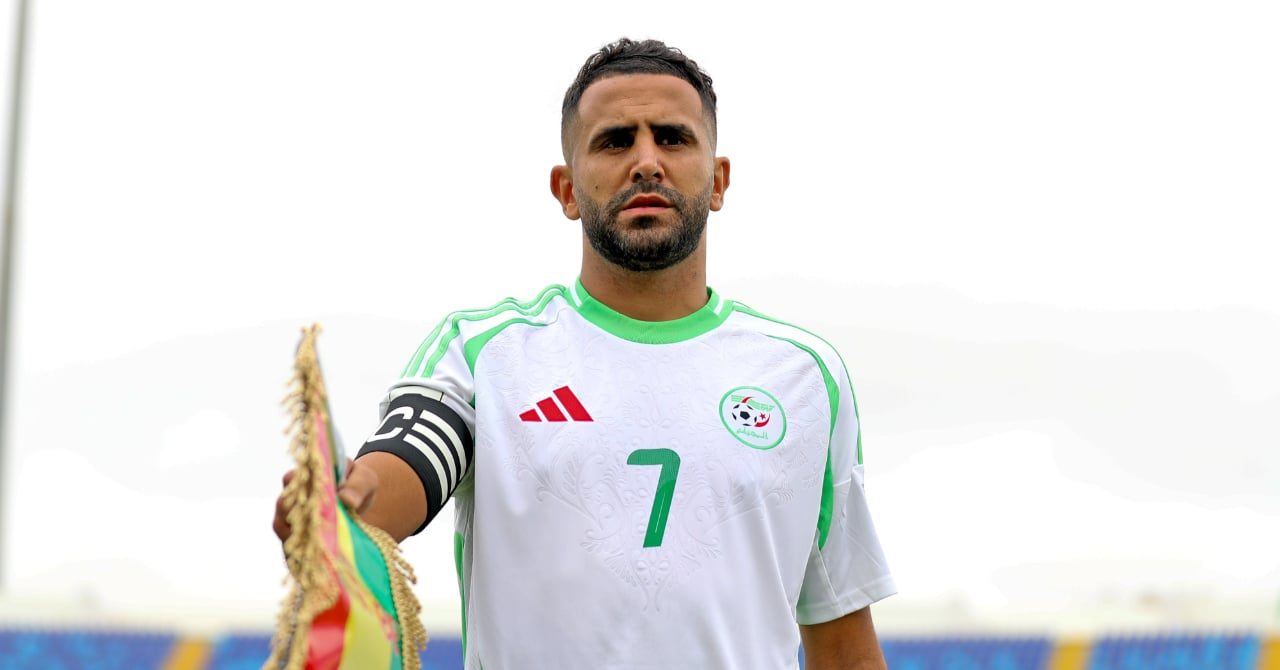 Huge thunderclap in Algerian selection?