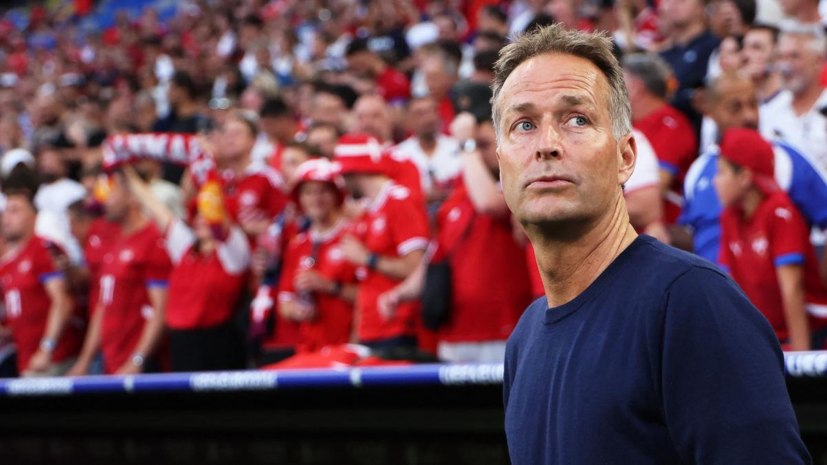Kasper Hjulmand appointed new Bayer Leverkusen coach