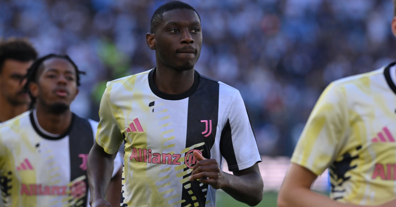 Kolo Muani greets Tottenham… and stings PSG by the way