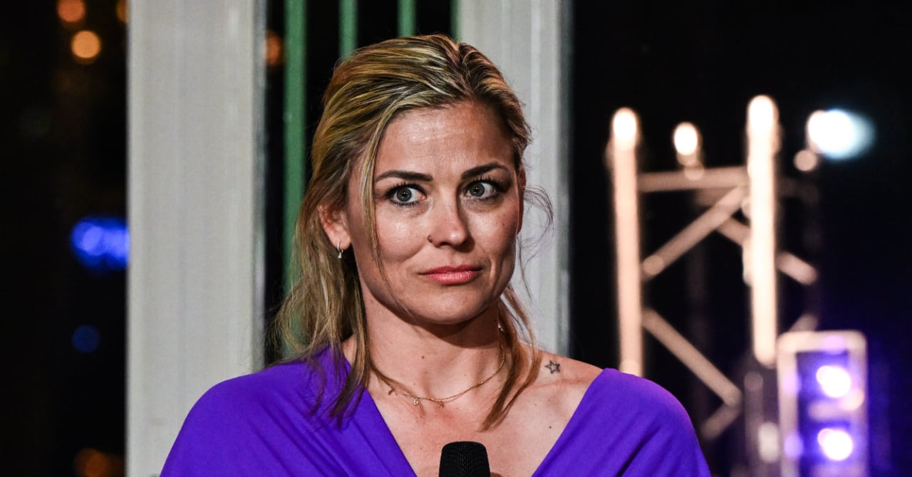 Laure Boulleau pushes a huge rant