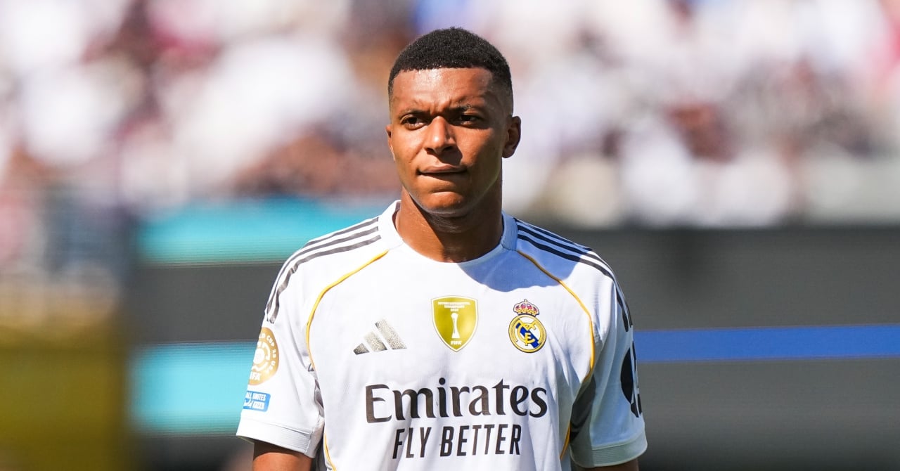 Mbappé, the huge tackle of his teammates