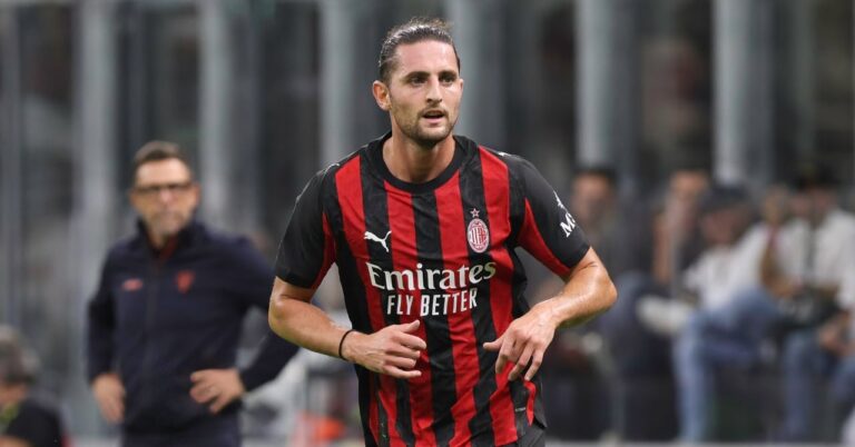 Milan and Rabiot make Naples fall