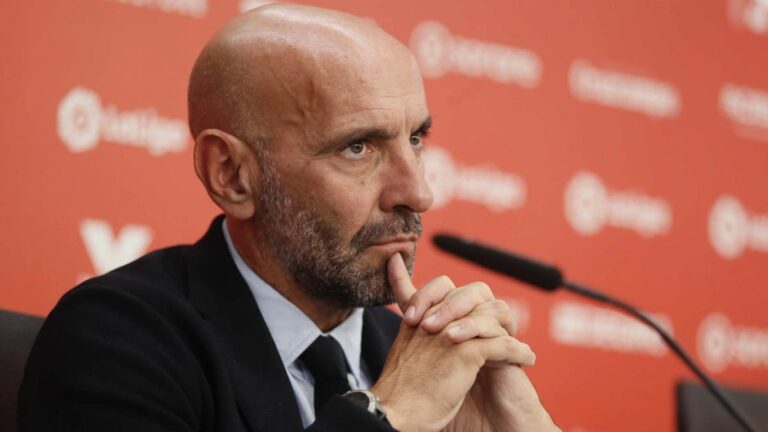 Monchi will leave Aston Villa