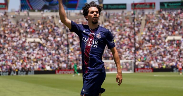 PSG-Lens: Streaming, TV and Compos