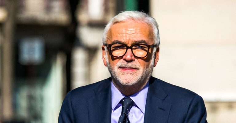 "I multiply my salary by two", the big error of Pascal Praud