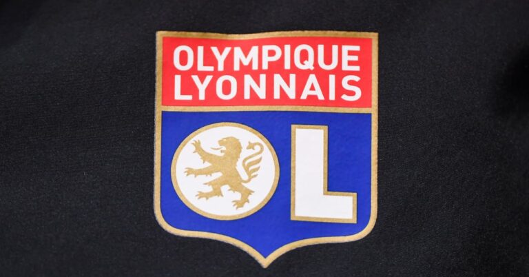 OL offers itself a surprise recruit